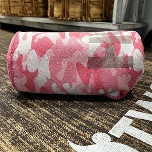 HOTWORX Pink Camouflage Towel